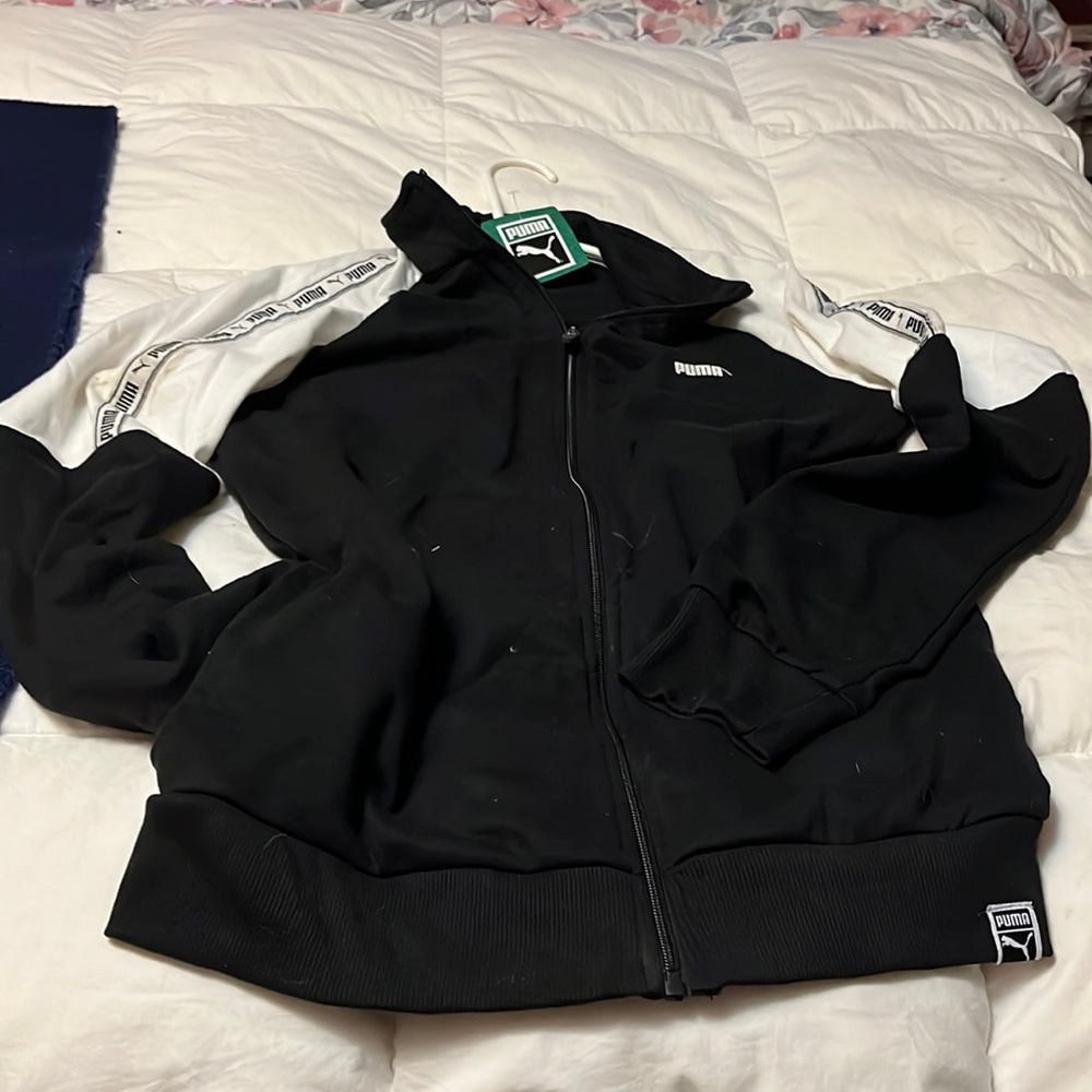 Puma light jacket sz XL